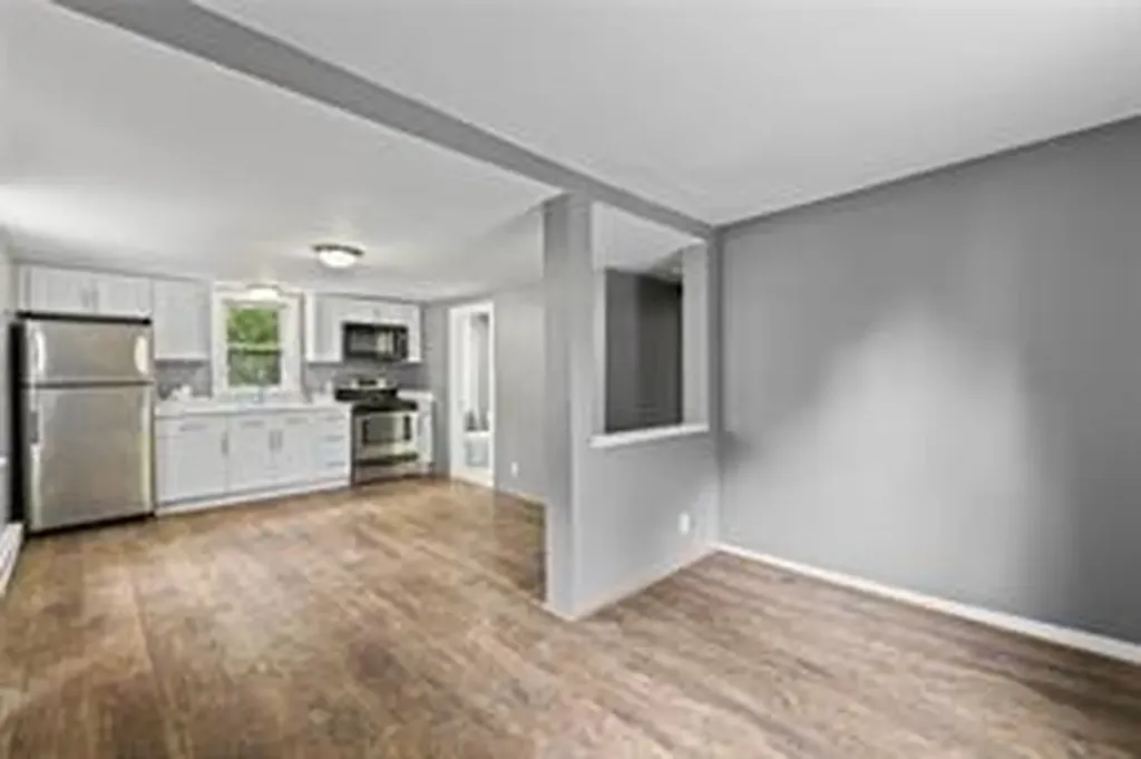 10 Sisson Street West Warwick RI 02893
