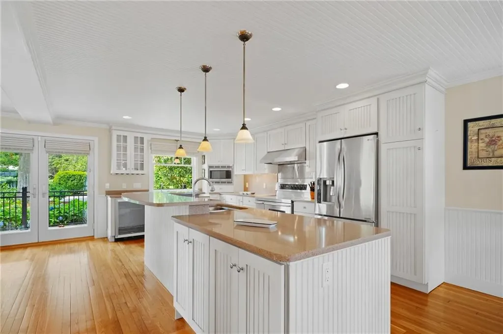 169 Narragansett Boulevard Portsmouth RI 02871