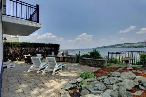 169 Narragansett Boulevard Portsmouth RI 02871