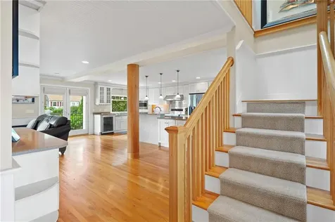 169 Narragansett Boulevard Portsmouth RI 02871
