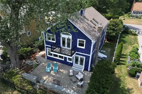 169 Narragansett Boulevard Portsmouth RI 02871