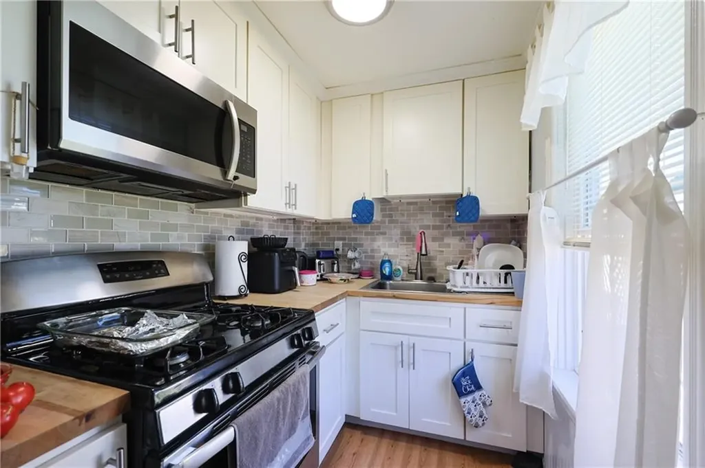 97 Greene Street Pawtucket RI 02860