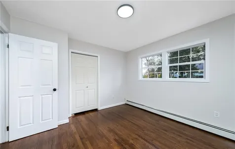 5 Patricia Avenue North Smithfield RI 02896