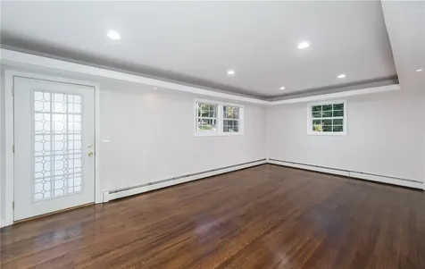 5 Patricia Avenue North Smithfield RI 02896