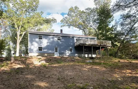 5 Patricia Avenue North Smithfield RI 02896