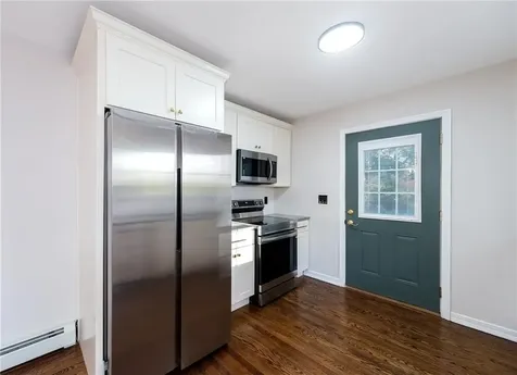 5 Patricia Avenue North Smithfield RI 02896