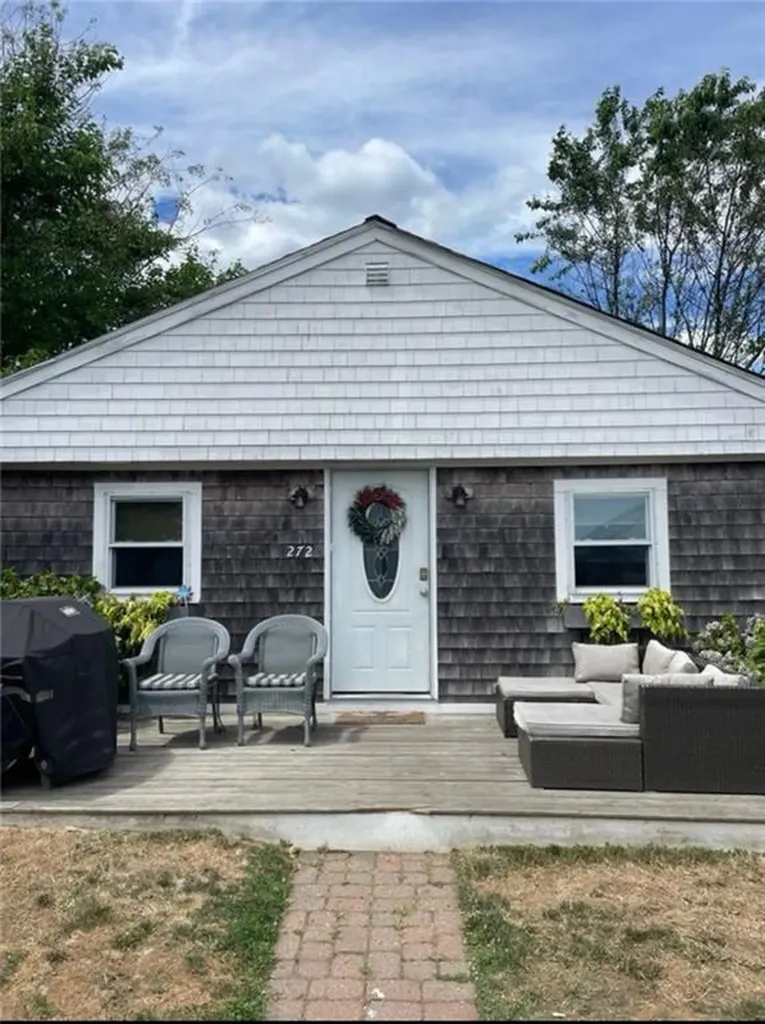 272 Riverside Street Portsmouth RI 02871