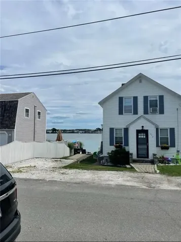 272 Riverside Street Portsmouth RI 02871