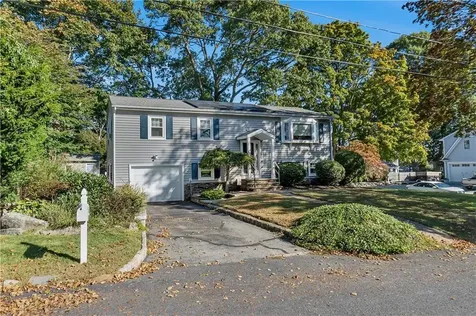 51 Franca Drive Bristol RI 02809
