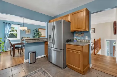 51 Franca Drive Bristol RI 02809