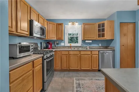 51 Franca Drive Bristol RI 02809