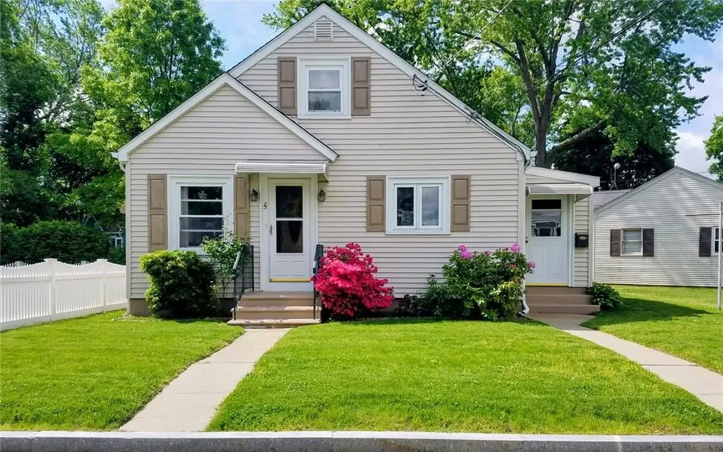 75 Kelly Street Lincoln RI 02865