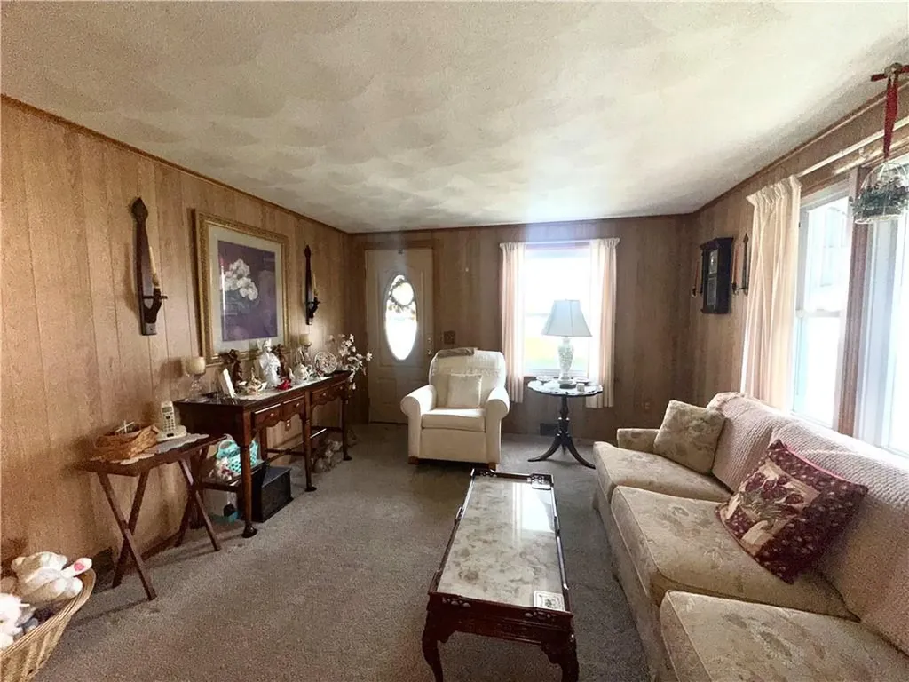75 Kelly Street Lincoln RI 02865