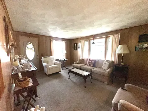 75 Kelly Street Lincoln RI 02865