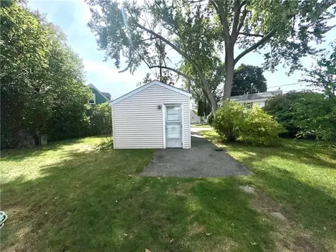 75 Kelly Street Lincoln RI 02865