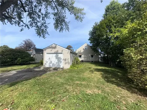 75 Kelly Street Lincoln RI 02865