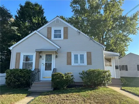 75 Kelly Street Lincoln RI 02865