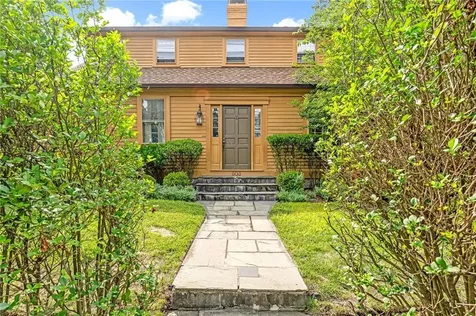 603 East Avenue Pawtucket RI 02860