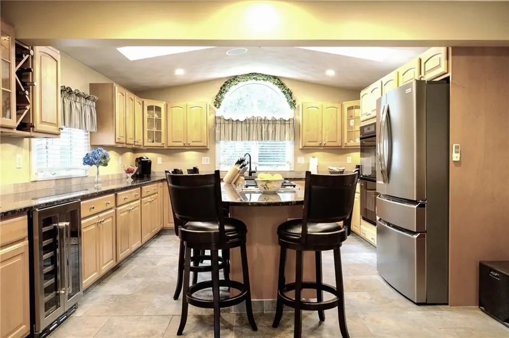 9 Patricia Drive North Providence RI 02904