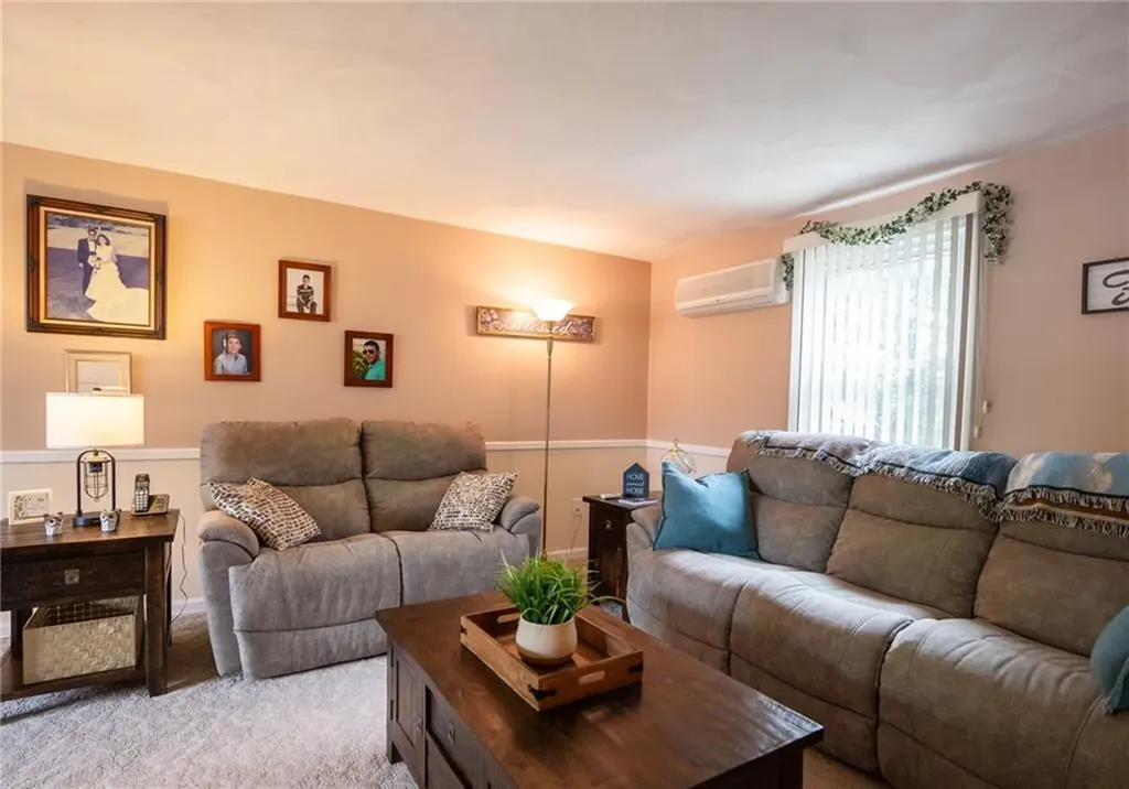 9 Patricia Drive North Providence RI 02904