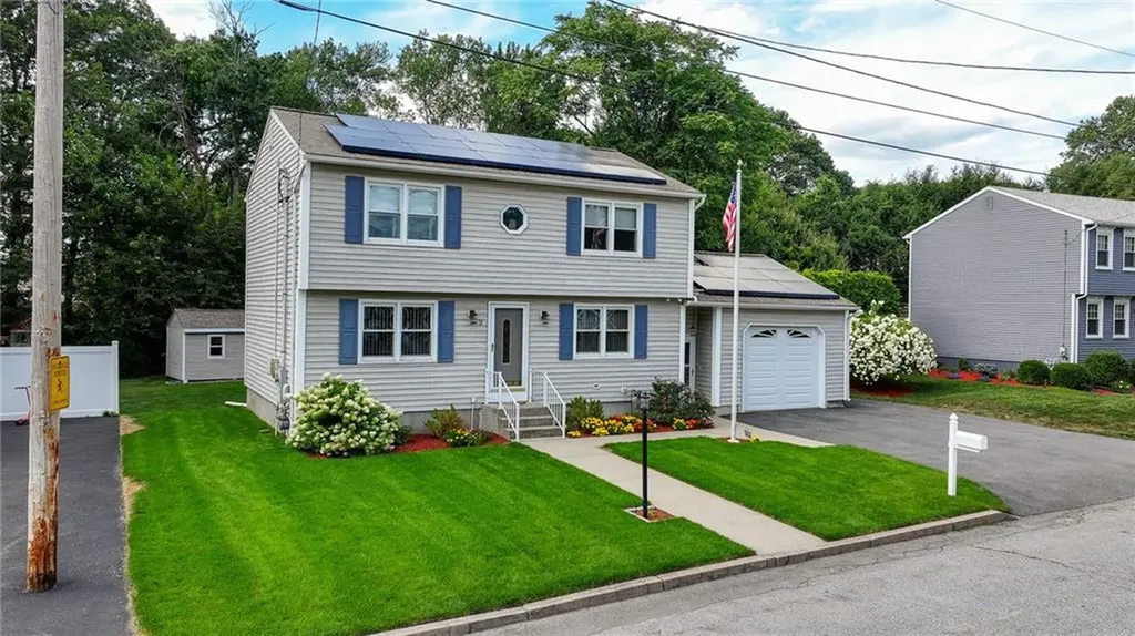 9 Patricia Drive North Providence RI 02904