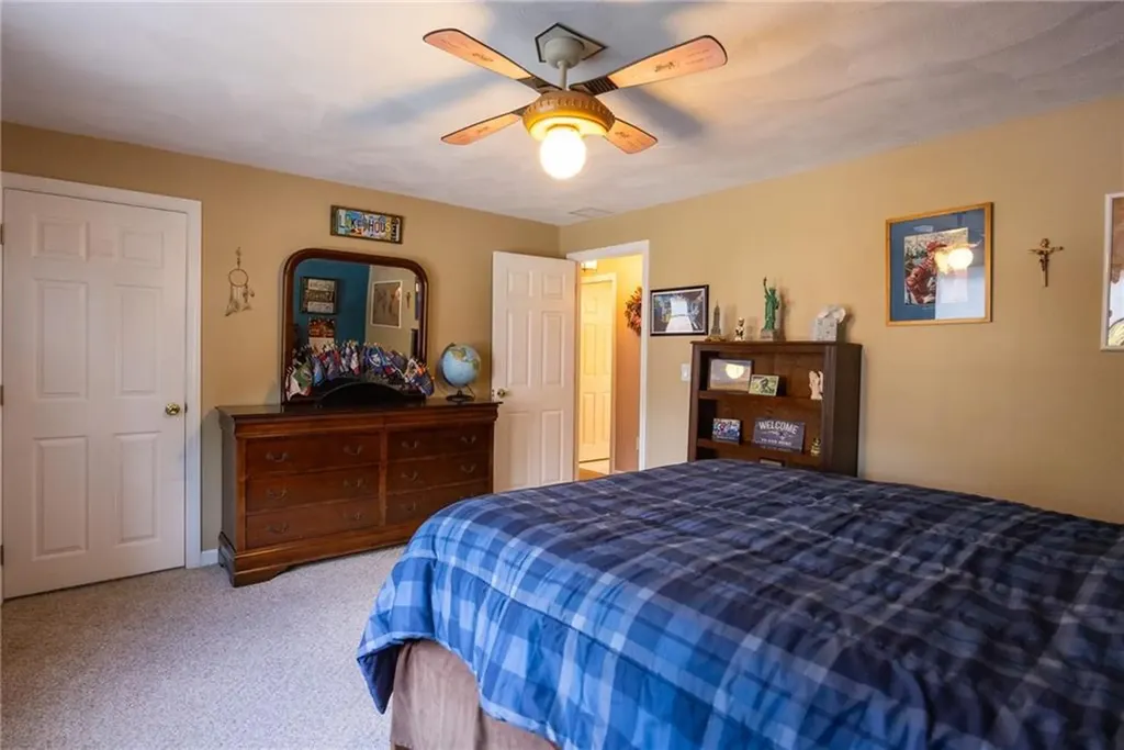 9 Patricia Drive North Providence RI 02904