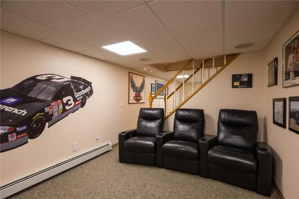 9 Patricia Drive North Providence RI 02904