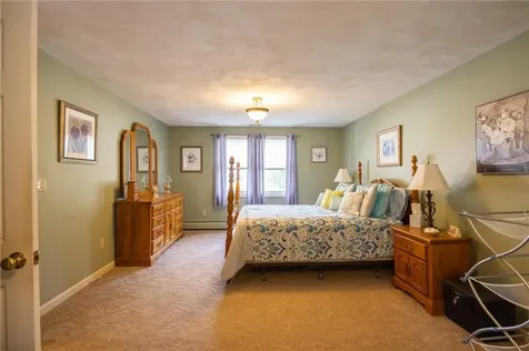 9 Patricia Drive North Providence RI 02904