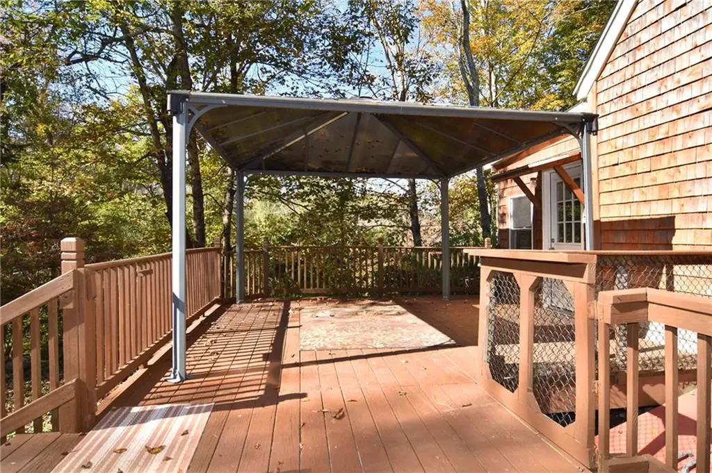 105 South Killingly Road Foster RI 02825