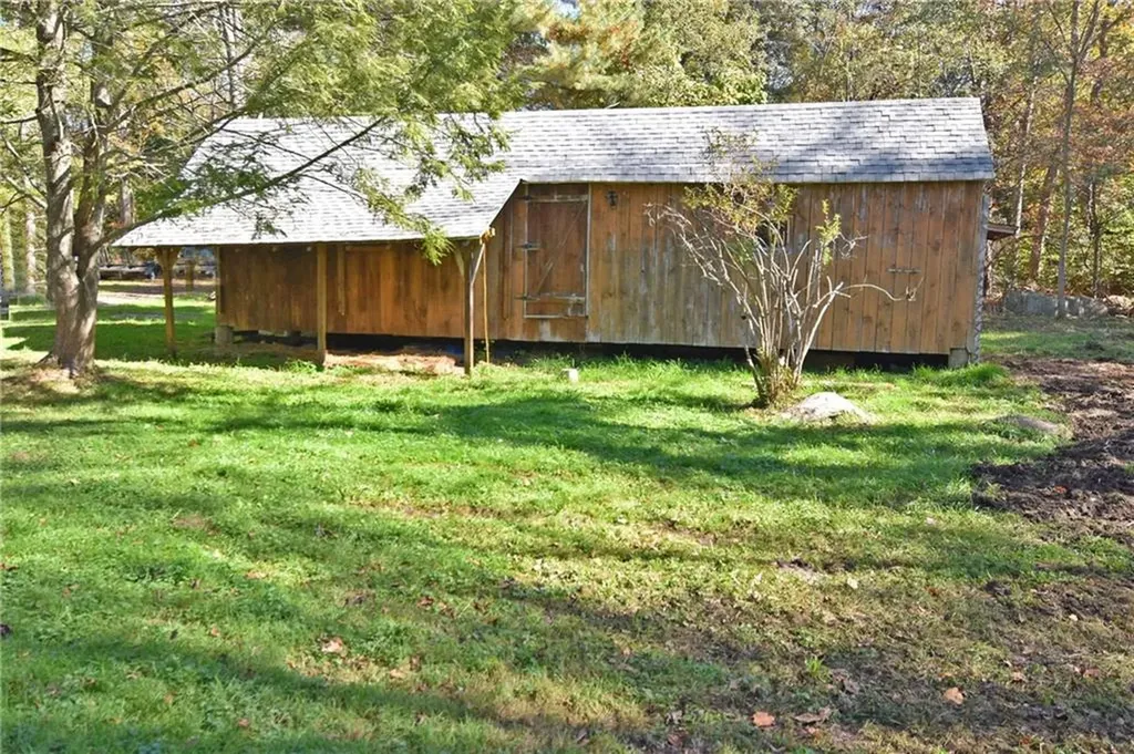 105 South Killingly Road Foster RI 02825