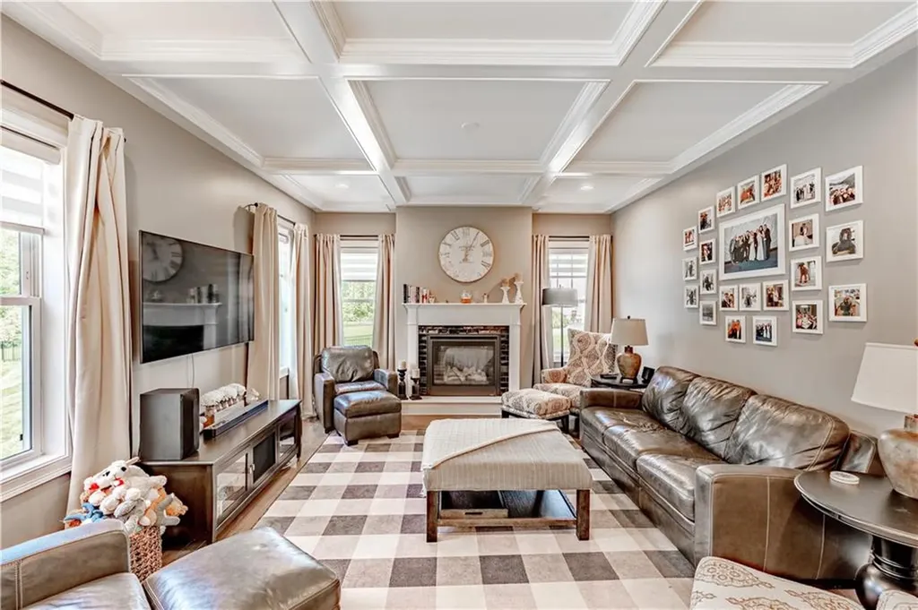 59 Camden Lane Cranston RI 02921