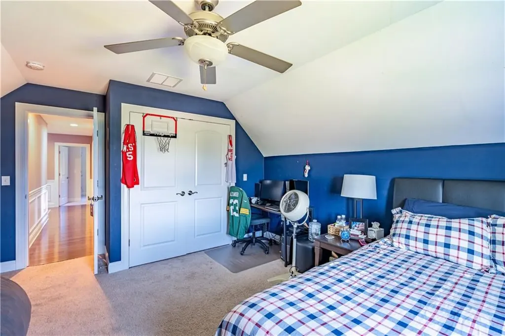 59 Camden Lane Cranston RI 02921