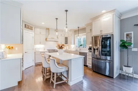 59 Camden Lane Cranston RI 02921