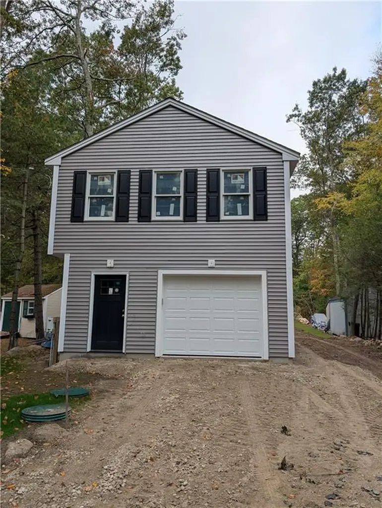 388 Wilson Trail Burrillville RI 02859
