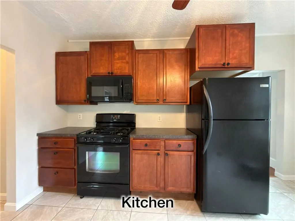 38 Rebekah Street Woonsocket RI 02895