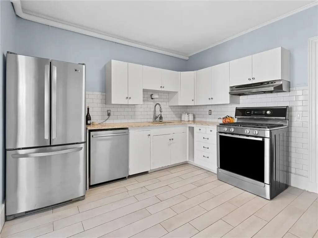 260 Bowen Street Providence RI 02906
