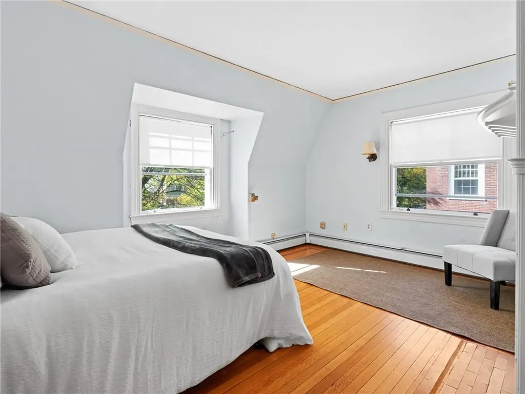 260 Bowen Street Providence RI 02906
