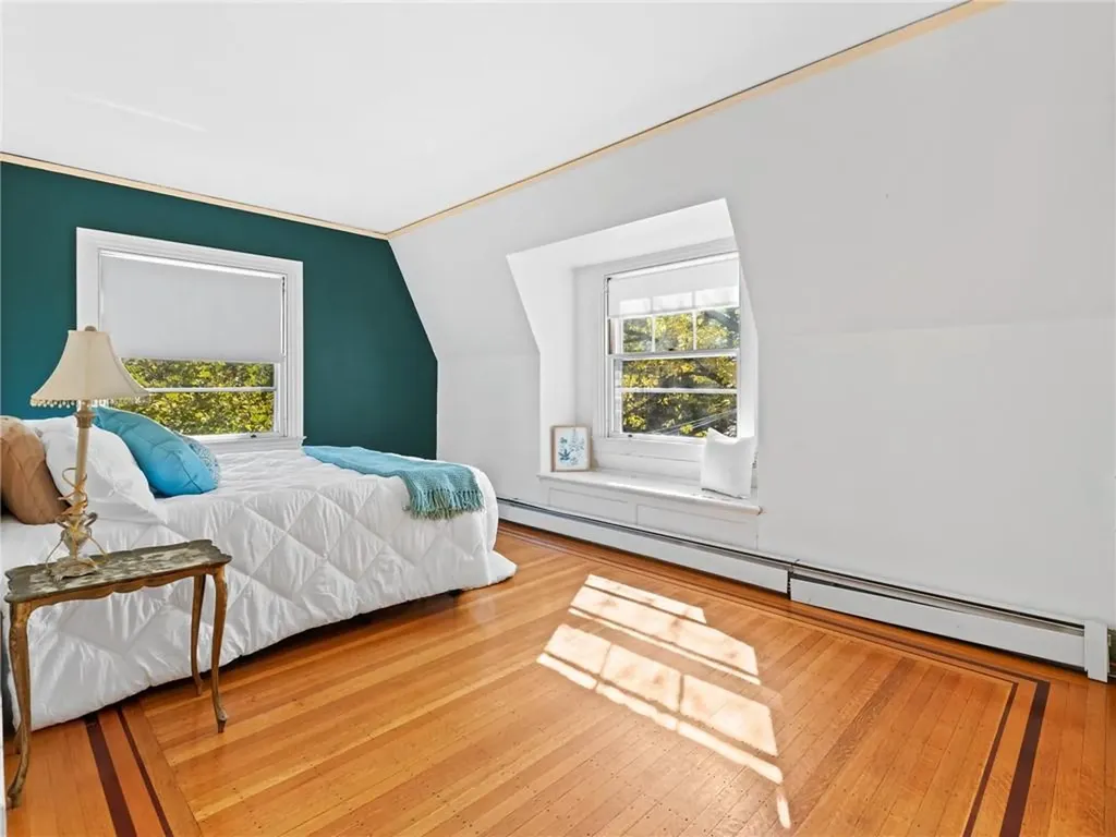 260 Bowen Street Providence RI 02906