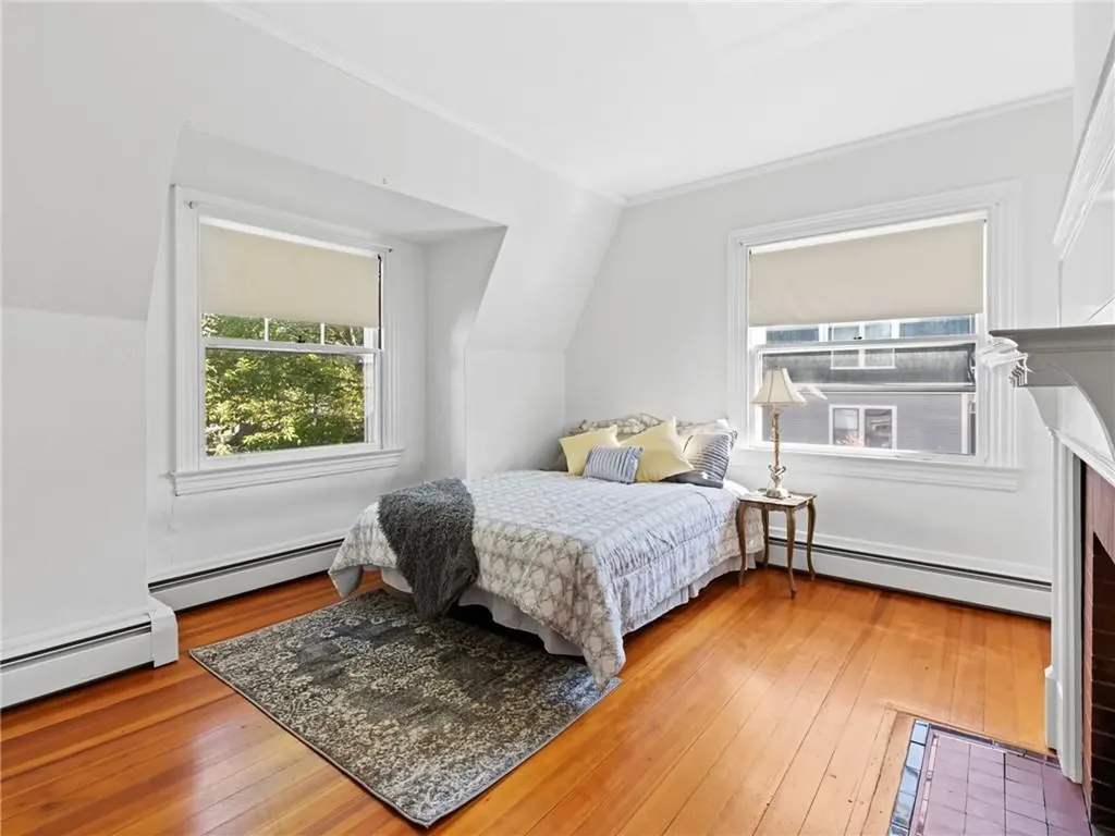 260 Bowen Street Providence RI 02906