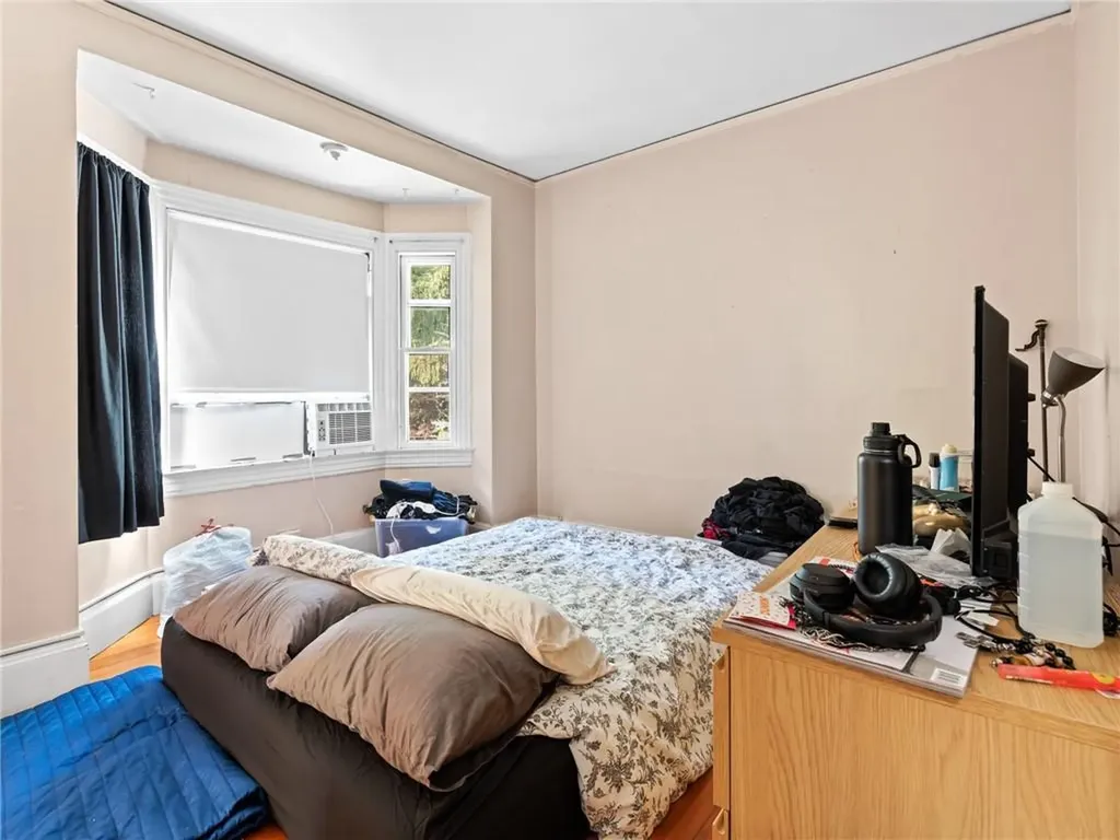 260 Bowen Street Providence RI 02906