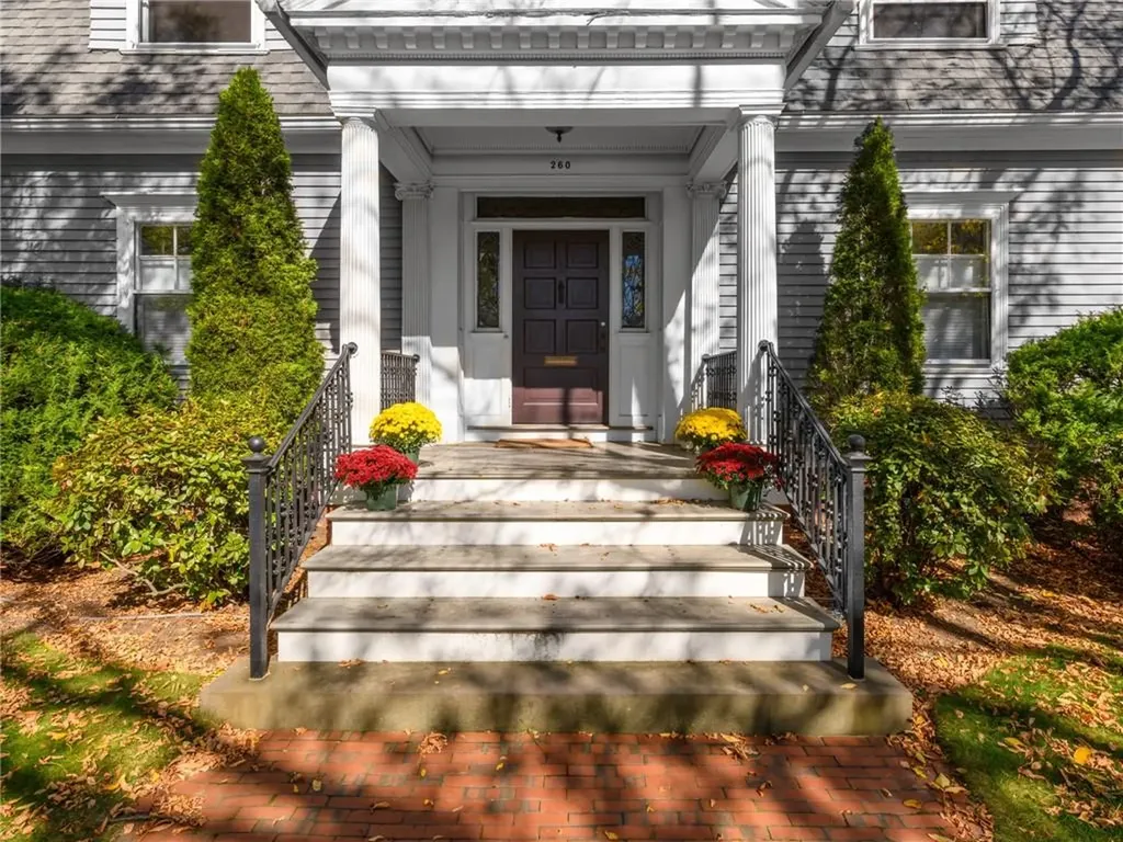 260 Bowen Street Providence RI 02906