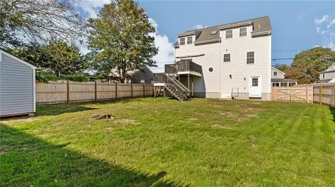 106 Cedar Avenue Portsmouth RI 02871