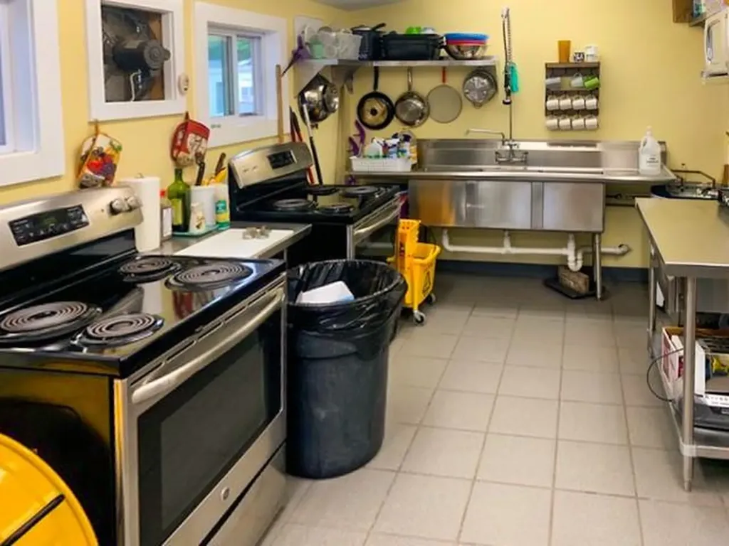 50 Andrew Comstock Road Warwick RI 02886