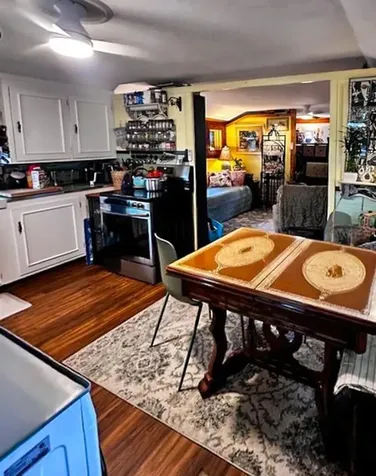 50 Andrew Comstock Road Warwick RI 02886