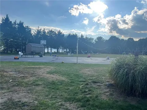 50 Andrew Comstock Road Warwick RI 02886