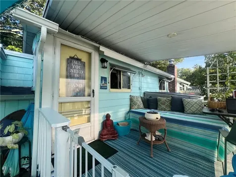 50 Andrew Comstock Road Warwick RI 02886