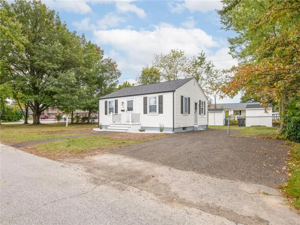 40 Easton Avenue Warwick RI 02888