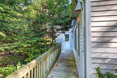 118 Charlotte White Extension Westport MA 02790