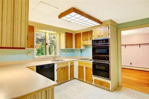 118 Charlotte White Extension Westport MA 02790