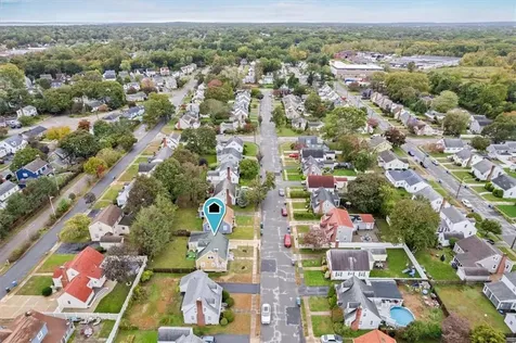 22 Community Drive Cranston RI 02905